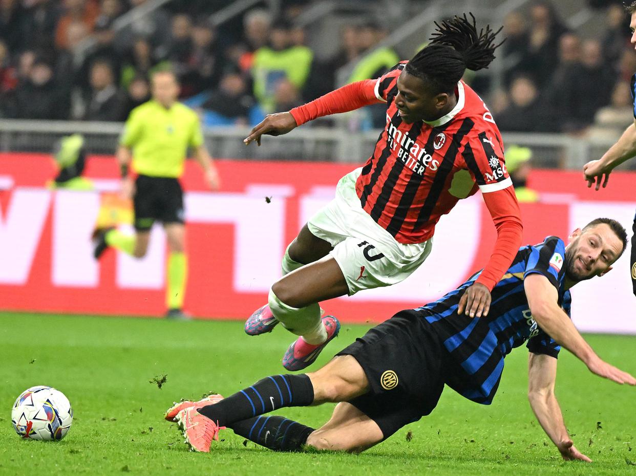 中沙二番战国足首发阵容五调整，主力依旧领衔出战